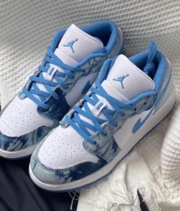 Air Jordan 1 Low Washed Denim