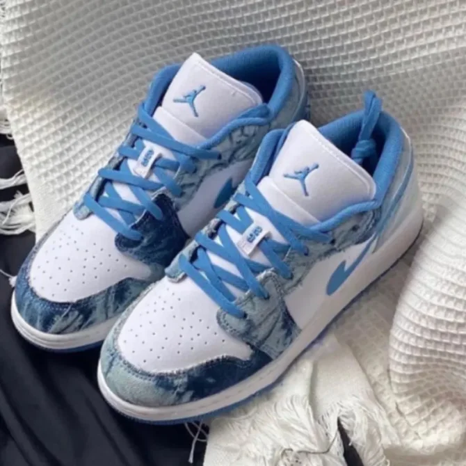 Air Jordan 1 Low Washed Denim