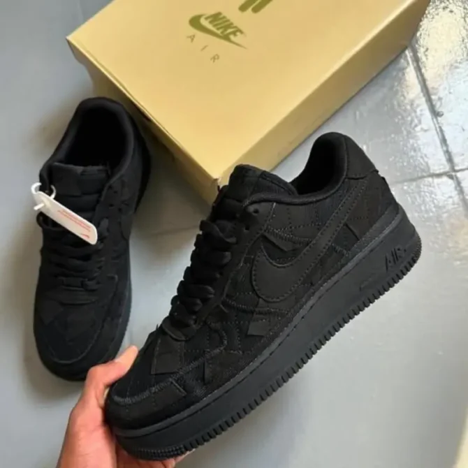 Nike Air Force 1