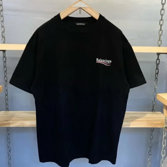 T-shirt Balenciaga