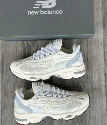 New Balance 1000